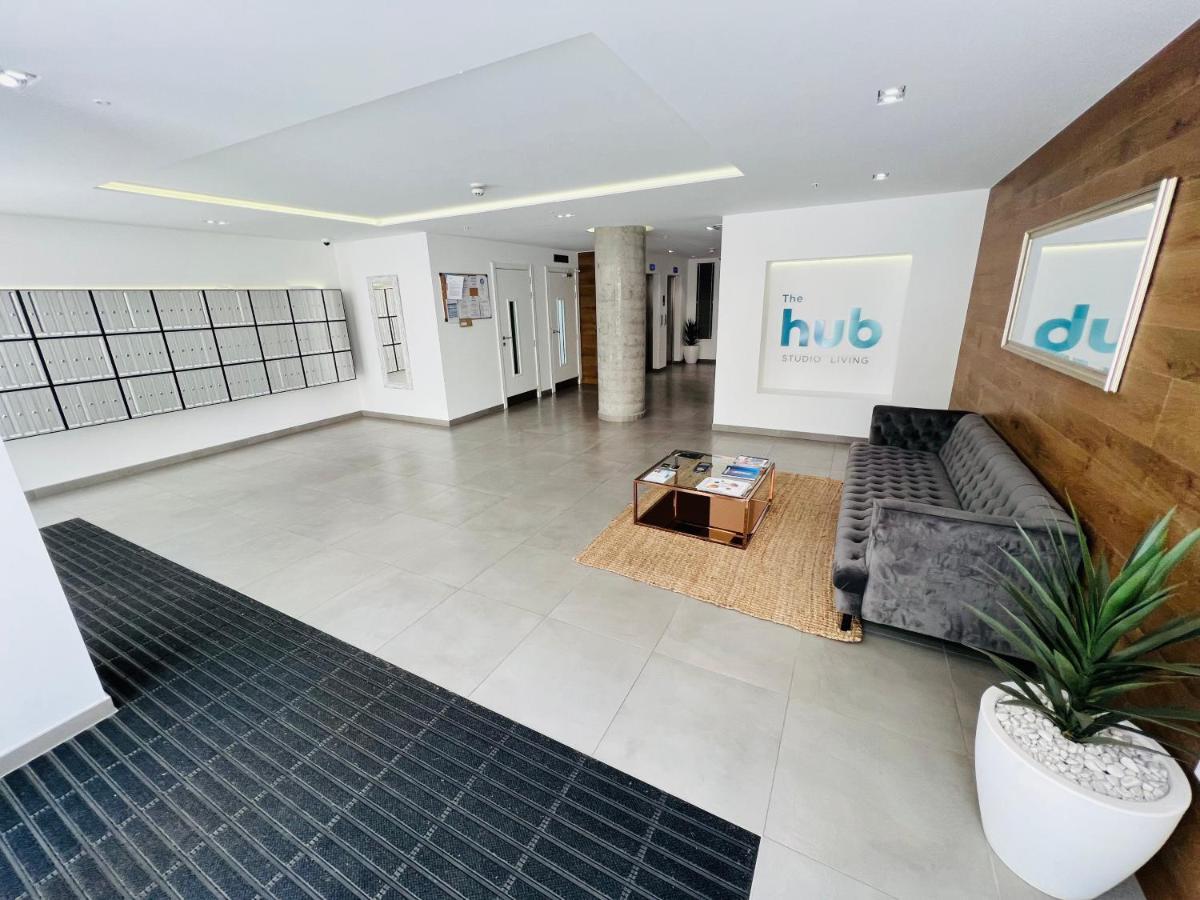 Modern Studio Apartment In Gibraltar - The Hub Exterior foto